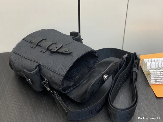Cheap LOUIS Nano Christopher VUITTON 0724